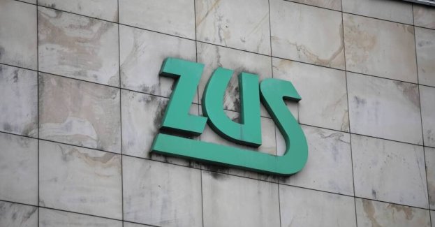 We wrześniu 2025 r. nauczycielskie świadczenia kompensacyjne pobierało 9,8 tys. osób – podał Zakład Ubezpieczeń Społecznych. Świadczenia te są odpowiednikiem emerytur pomostowych. Przeciętna wysokość kompensówki we wrześniu wyniosła ok. 4,3 tys. zł.