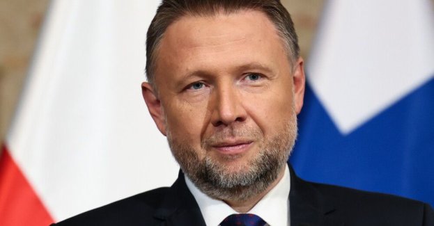 Na 11-hektarowej działce w centrum miasta, na której dziś znajdują się zabudowania należące do Agencji Mienia Wojskowego, powstanie policyjny kompleks z siedzibą Komedy Miejskiej Policji we Wrocławiu. Inwestycja będzie realizowana etapami, aby ostatecznie zakończyć się w 2029 r. – przekazał w sobotę szef MSWiA Marcin Kierwiński.